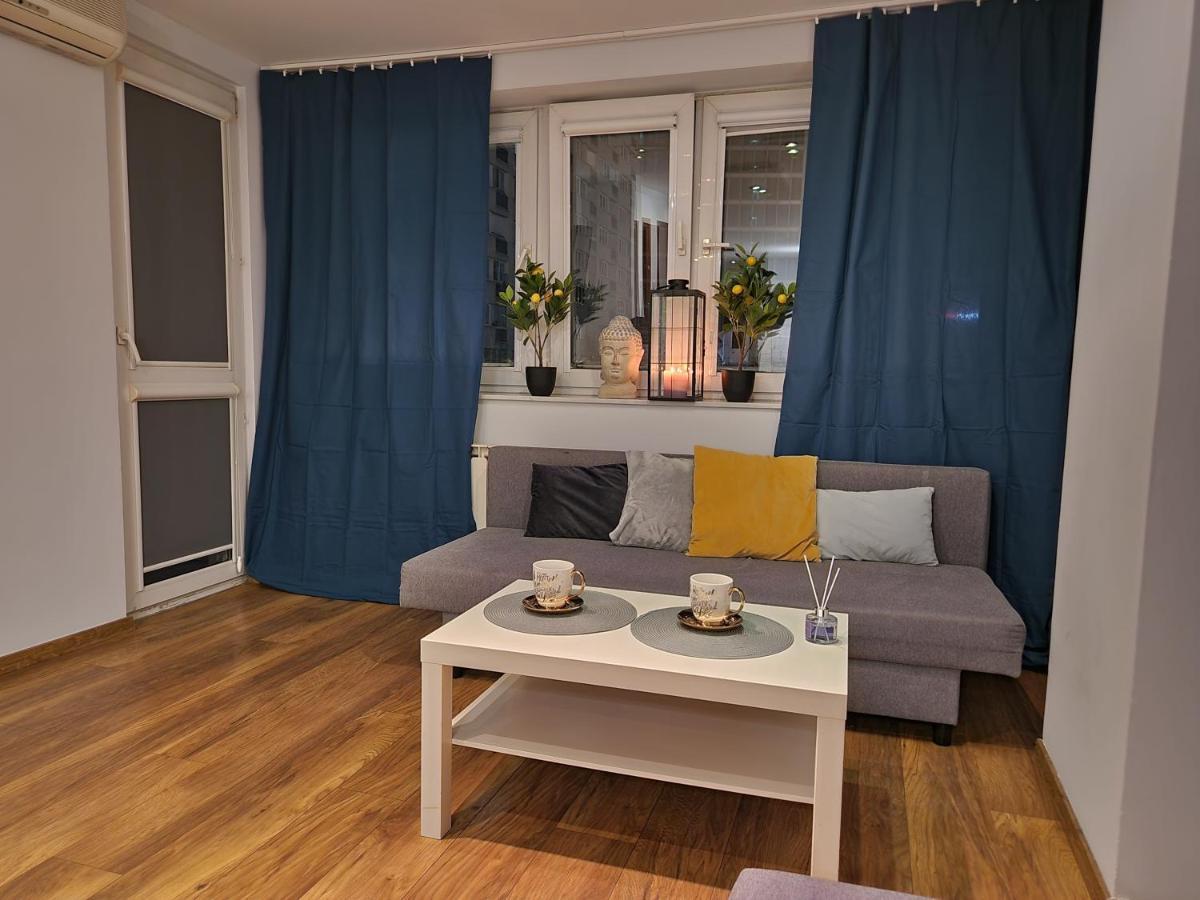 View Apartments And Rooms Βαρσοβία Εξωτερικό φωτογραφία