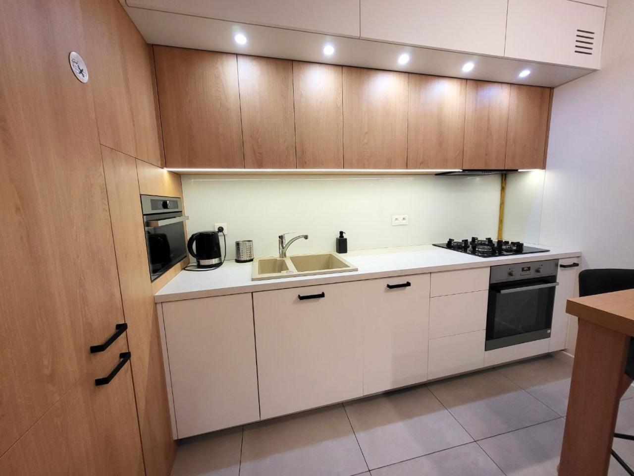 View Apartments And Rooms Βαρσοβία Εξωτερικό φωτογραφία
